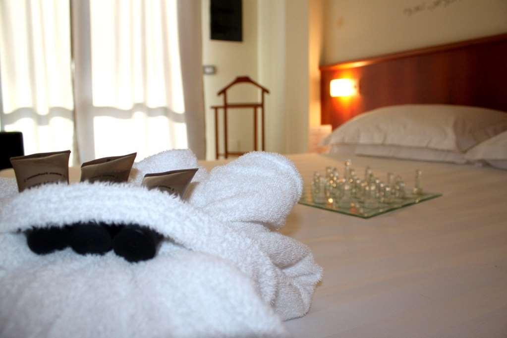 Leonardo Hotel Parma Phòng bức ảnh
