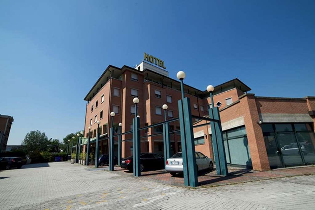 Leonardo Hotel Parma Ngoại thất bức ảnh